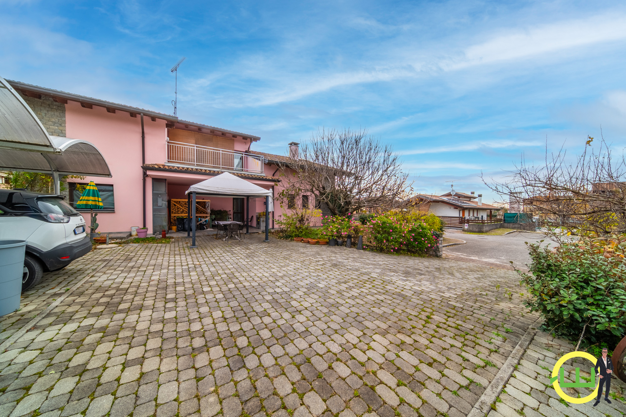 Media numero 50 di VILLA LUMINOSISSIMA INDIPENDENTE SPLENDIDA (TORREANO CIVIDALE)